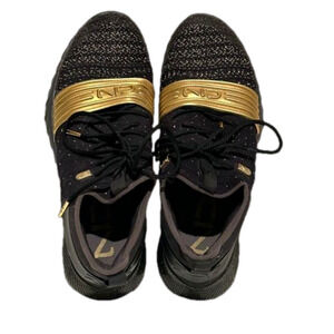 Under Armour C1N Trainer ''442'' BLack and Gold Sneaker, Size 8.5